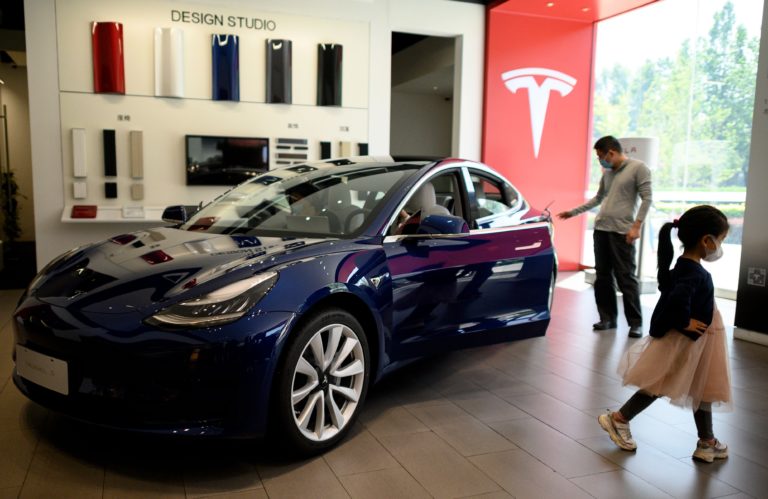 Tesla rebound? Choices merchants make huge bets into earnings