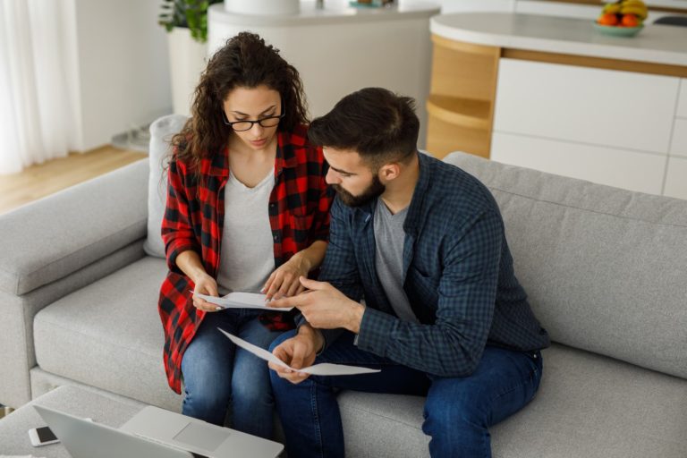 Amid rising costs, U.S. households fall deeper in debt