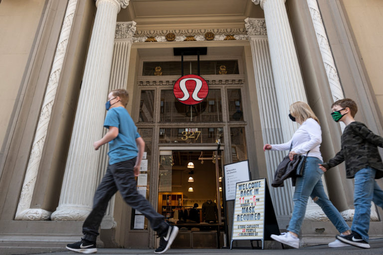 Lululemon says sees fourth-quarter earnings, gross sales damage as a result of omicron