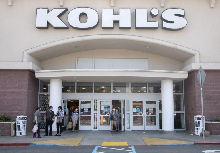 Kohl’s shares surge as takeover provides emerge, suitors embrace Sycamore