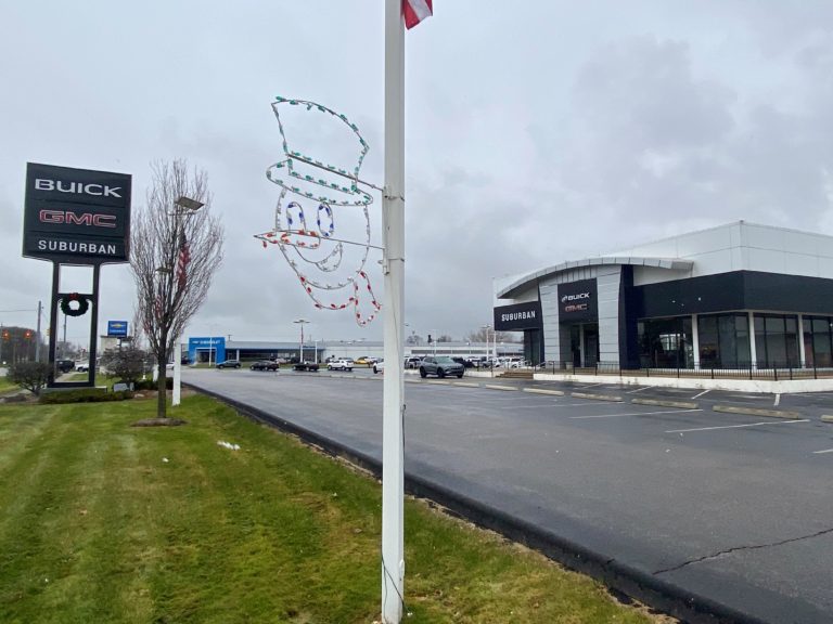 Looking for a new vehicle? Don’t expect any year-end or holiday deals