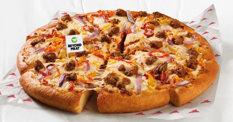 Pizza Hut provides Past Meat sausage to Canadian menus completely