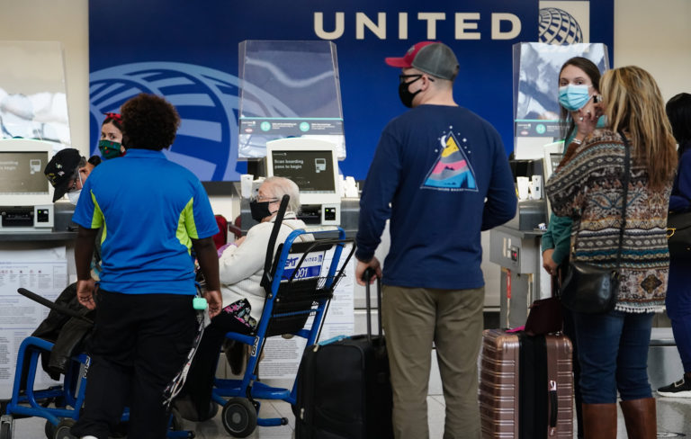 United cuts flights as about 3,000 staff name out sick from Covid