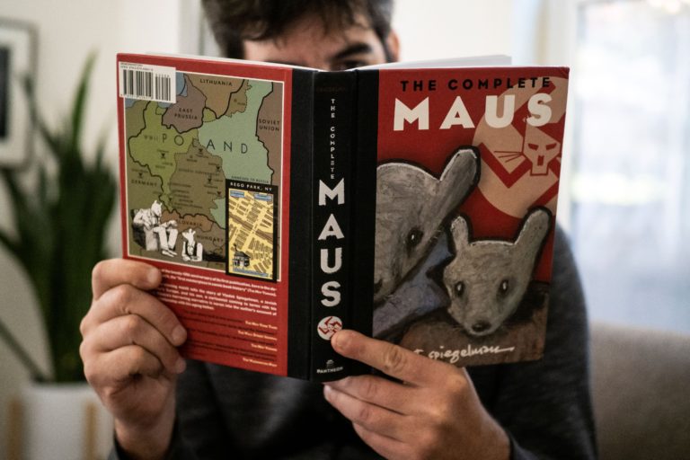 ‘Maus’ is Amazon bestseller after Tennessee college ban