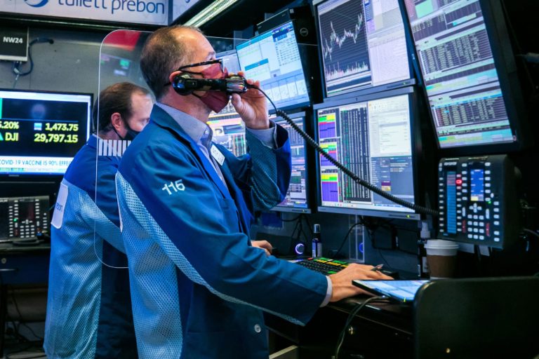 Why veteran analyst Larry Williams expects shares to rally