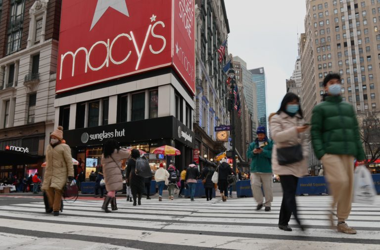 Macy’s (M) stories This fall 2021 earnings beat