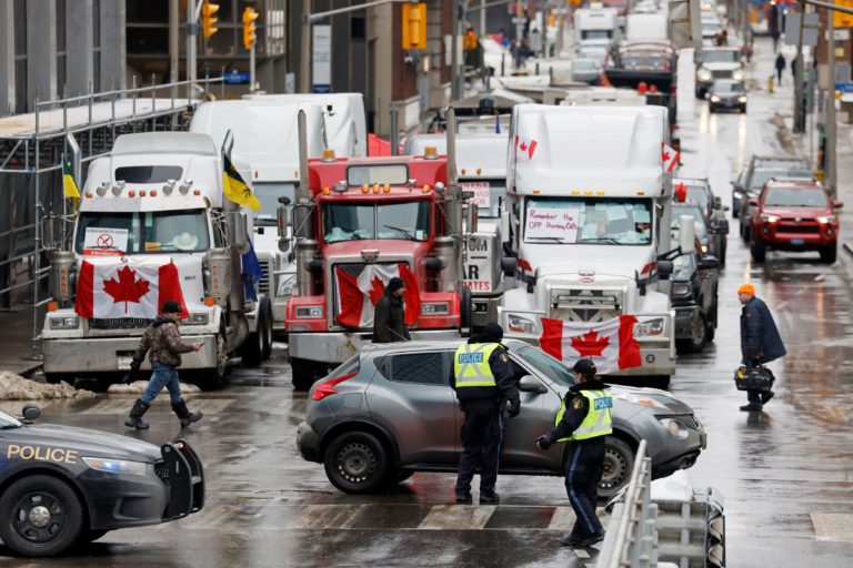 Canadian chief declares state of emergency over bridge blockade, plans to arrest protesters