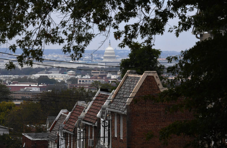 Assured earnings pilot helped fill gaps the place pandemic help fell brief