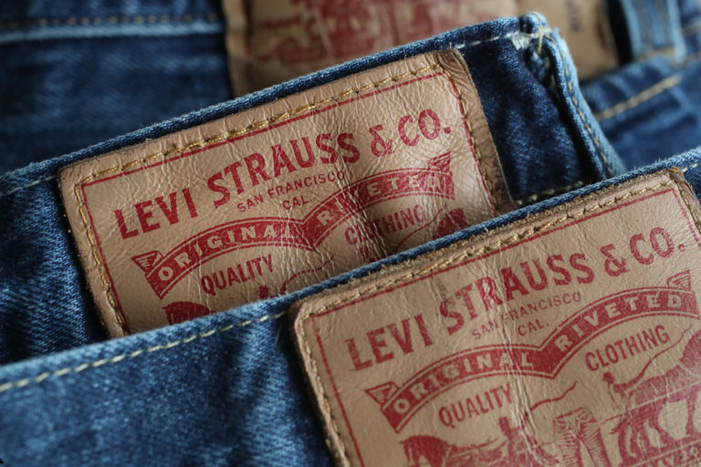 Levi Strauss suspends gross sales in Russia