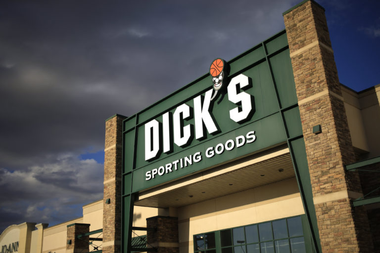 Dick’s Sporting Items (DKS) reviews This autumn 2021 earnings beat