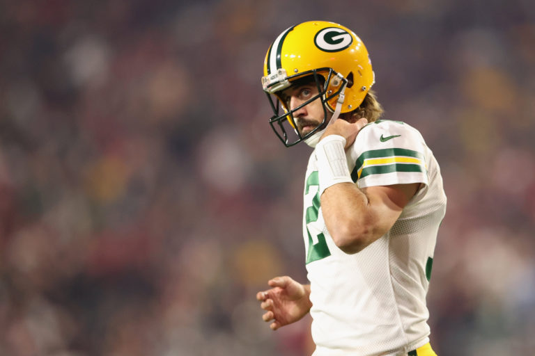 Aaron Rodgers says he’s returning to the Inexperienced Bay Packers