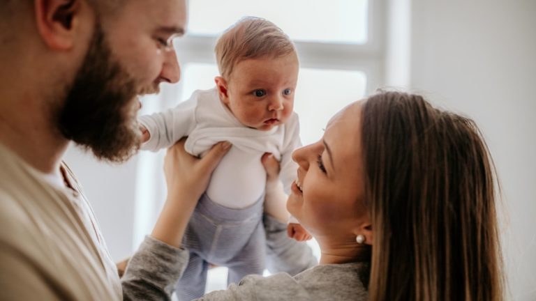 What monetary advisors advocate for brand new mother and father