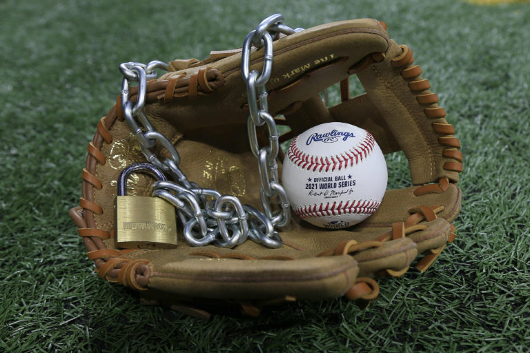 MLB cancels extra video games, pushing Opening Day to April 14