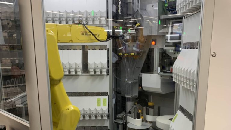 Walgreens turns to robots to fill prescriptions, as pharmacists tackle extra obligations