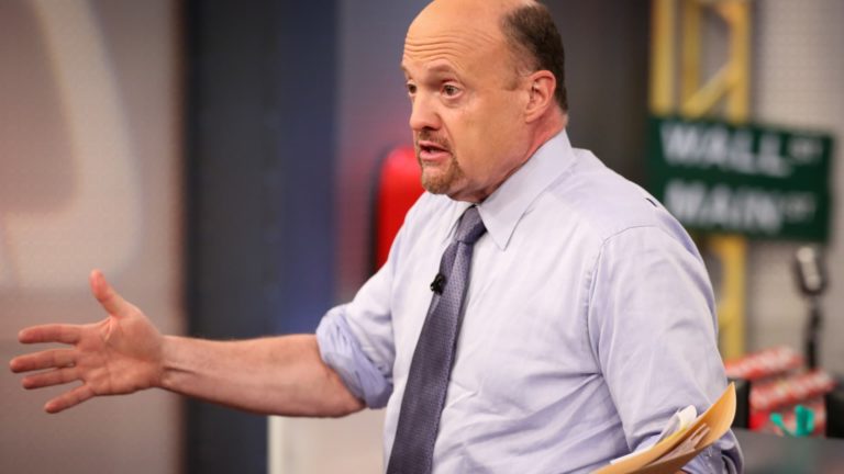 Charts recommend the Nasdaq 100 might attain an ‘vital low’ this week, Jim Cramer says