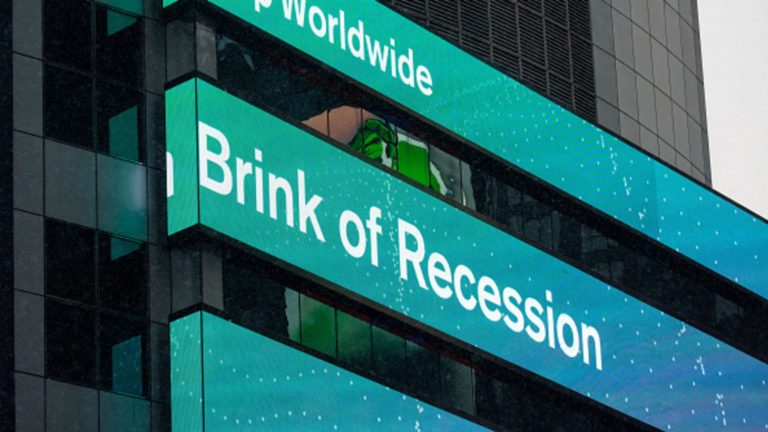 Most People are apprehensive a few recession hitting the U.S. in 2022