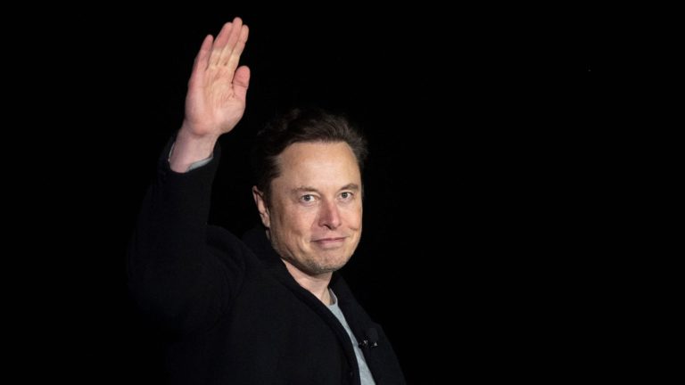 Elon Musk spent $2.64 billion on Twitter shares up to now this yr, new submitting reveals