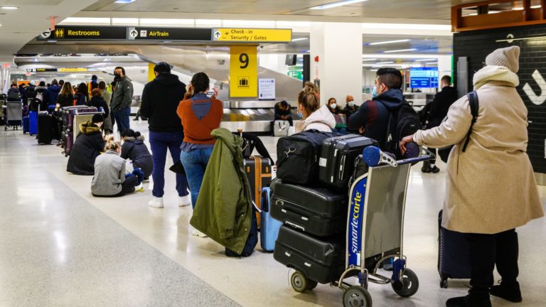 Vacationers’ airline satisfaction is down as planes refill and fares rise: J.D. Energy survey