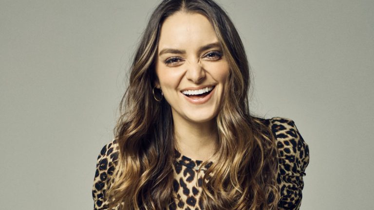 This advisor makes use of FinTok to succeed in next-generation of feminine buyers