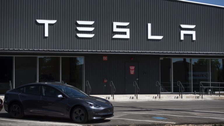 Tesla covers journey prices for healthcare together with, reportedly, abortions