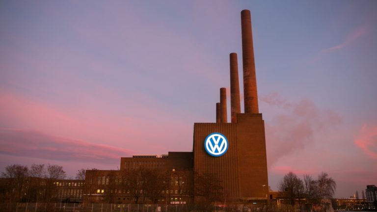Volkswagen to lengthen coal-fired energy as Russia issues proceed