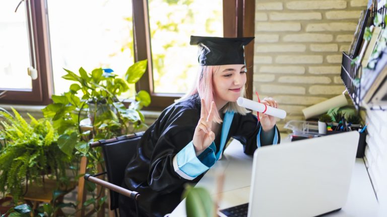 54% of teenagers really feel unprepared to finance their futures, survey reveals