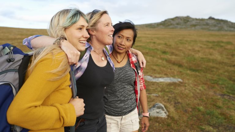 Gender hole in retirement readiness persists regardless of ladies’s advances