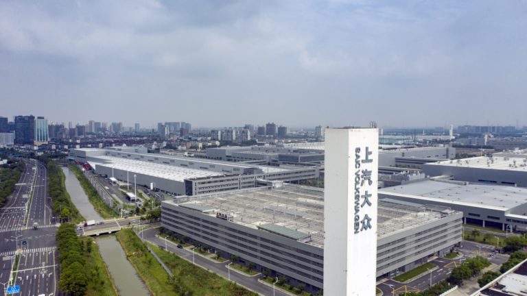 Almost all factories in Shanghai resume work as Covid controls ease