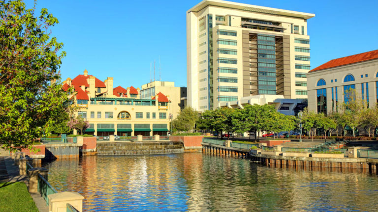 5 markets the place dwelling gross sales are cooling quickest