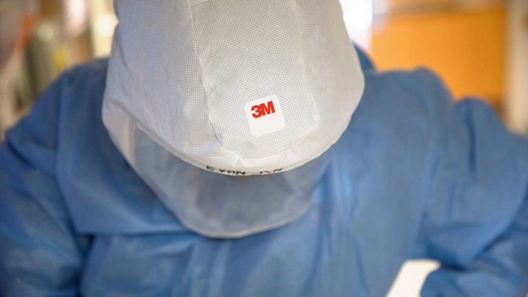 3M will spin off its health-care enterprise into a brand new public firm