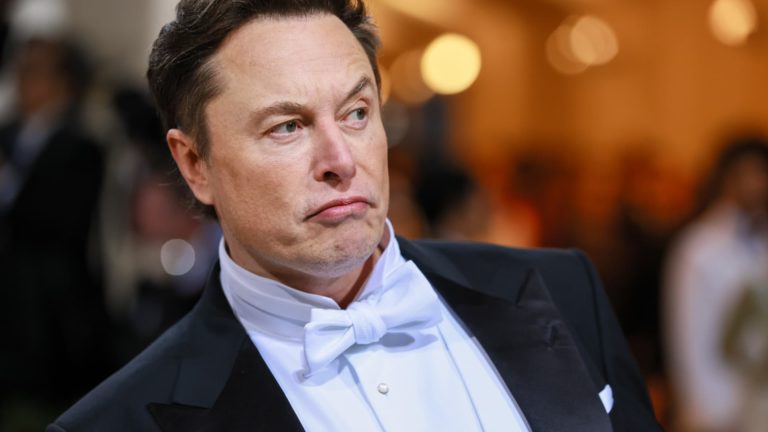 Elon Musk says it is time for Trump to ‘sail into the sundown’
