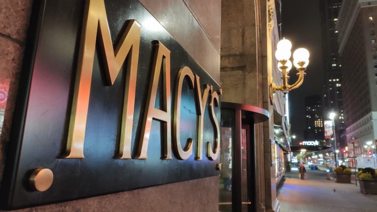 Macy’s (M) stories fiscal Q2 2022 earnings