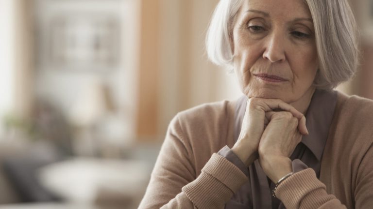 Why divorced, widowed ladies extra prone to retire sooner than deliberate