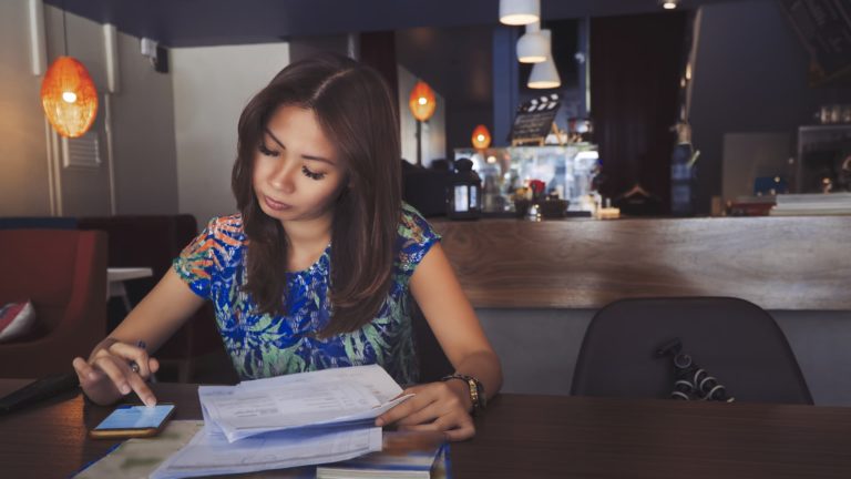 Some millennials, Gen Zers are closing investing accounts over inflation