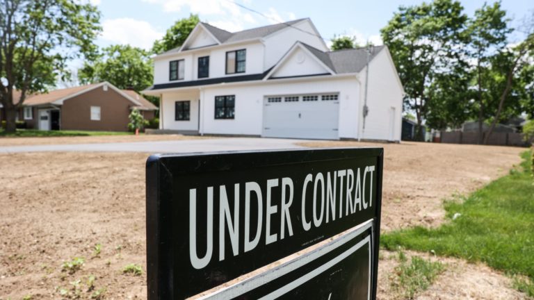 Residence consumers are canceling buy contracts. What to know earlier than you do