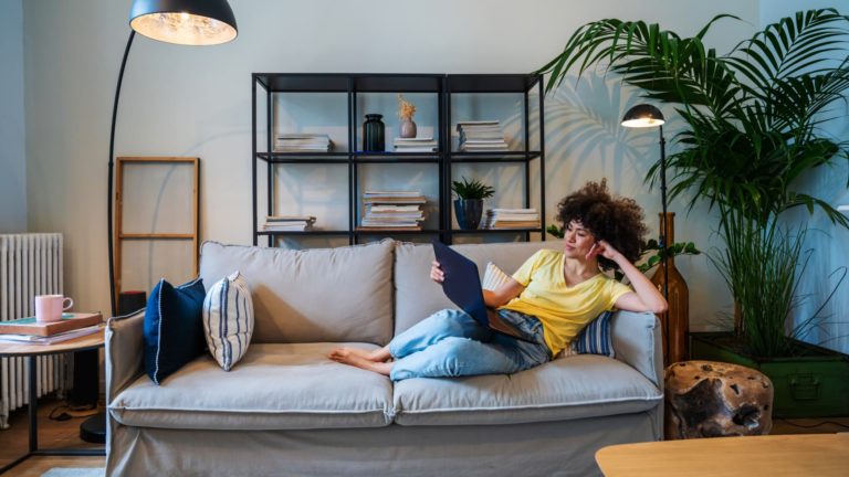 Easy methods to embellish your private home on a finances, in response to inside designers