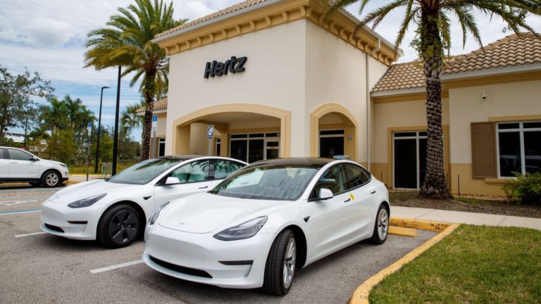 Hertz and BP putting in EV chargers in US