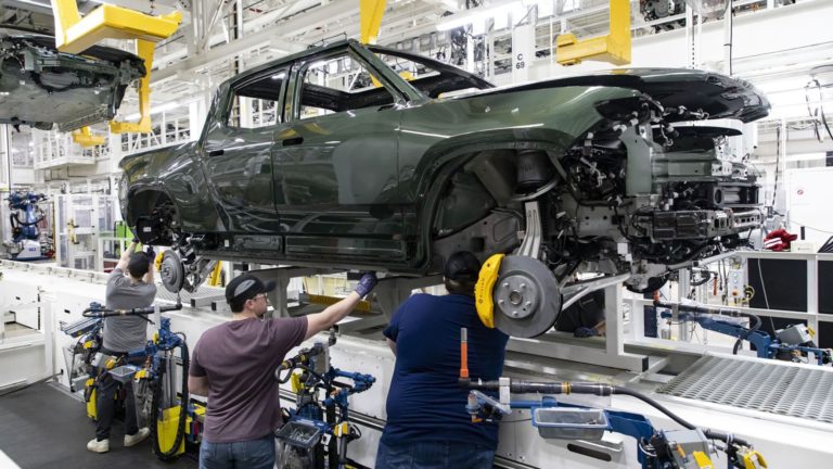 Rivian 2022 EV manufacturing targets will imply a pointy ramp-up