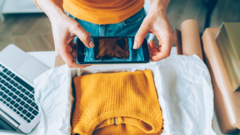 Prosperous buyers embrace secondhand procuring