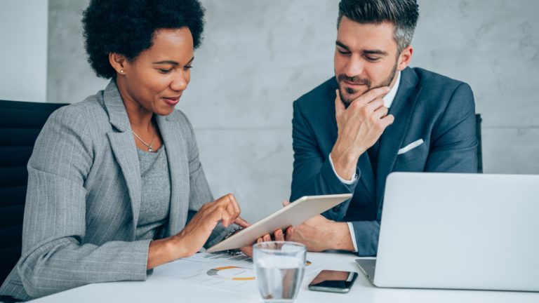 Employers plan 2023 pay will increase of 4.6%, barely above 2022’s 4.2%