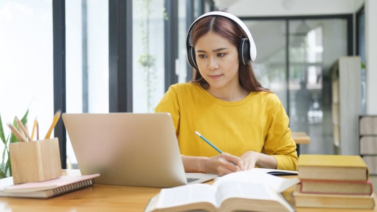 Pell Grants could make school extra reasonably priced. What you should know