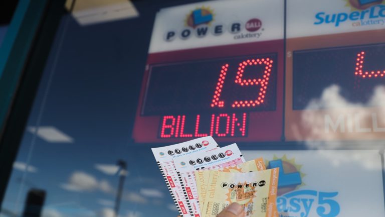 Powerball outcomes for $2.04 billion jackpot after drawing delay