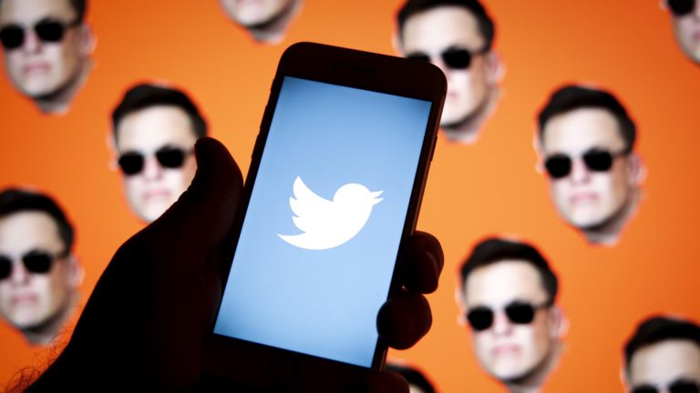 Advert large IPG advises manufacturers to pause Twitter spending
