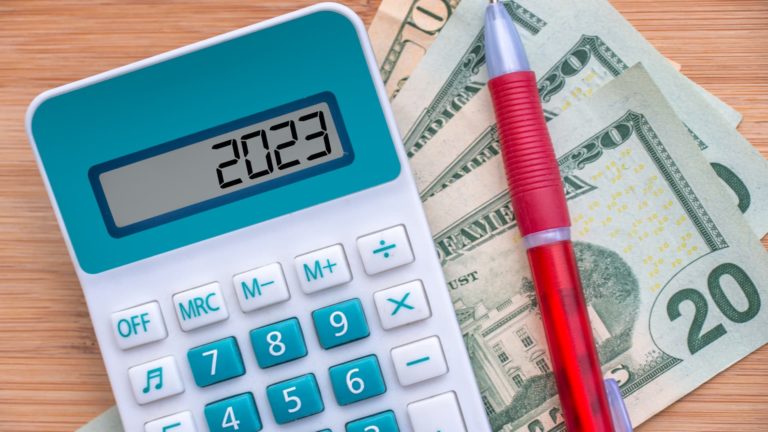 5 inquiries to ask your monetary advisor earlier than the top of the 12 months