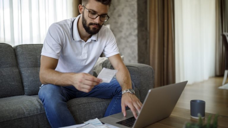 21% of buyers do not assume they pay charges. This is why they’re mistaken