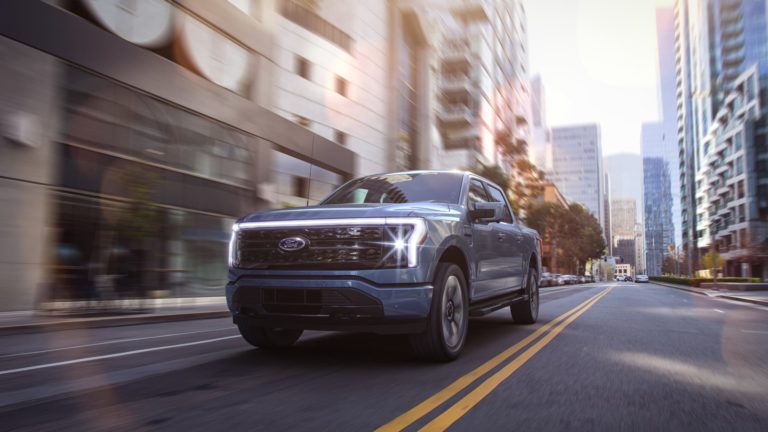 Electrical Ford F-150 Lightning named MotorTrend’s truck of the yr