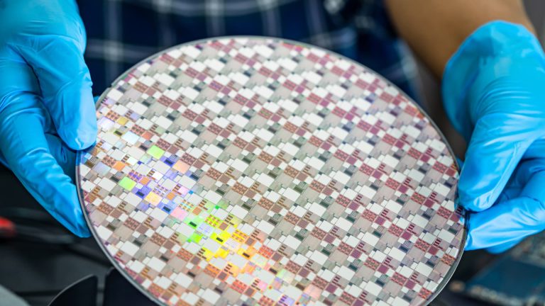 Basic Motors, GlobalFoundries strike semiconductor deal