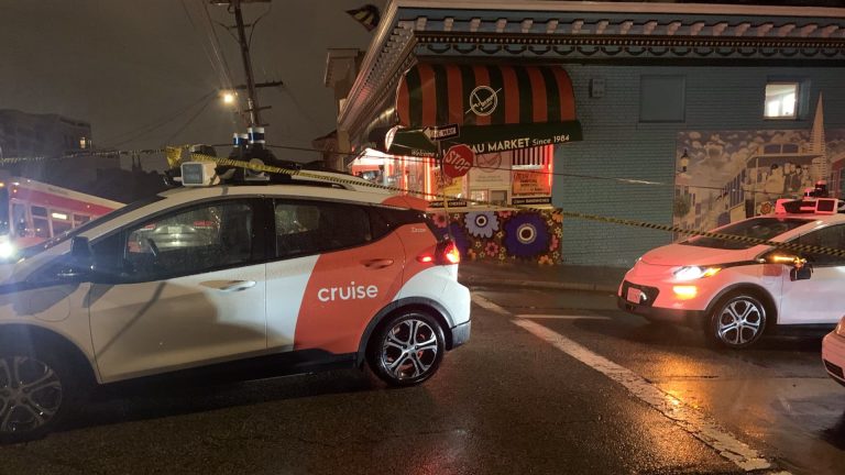 Cruise robotaxis blocked a highway in San Francisco after storm