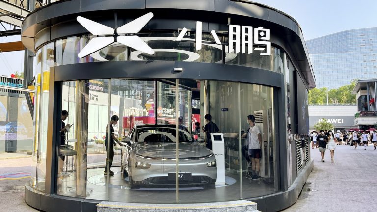 Xpeng expands assisted driving tech protection to Shanghai, one thing Tesla doesn’t provide in China