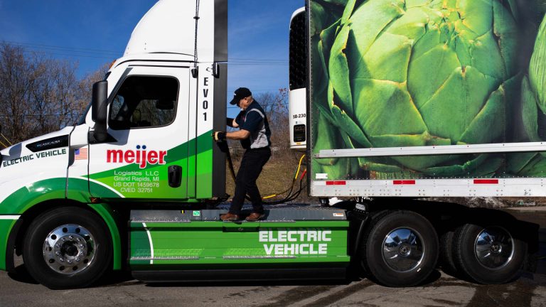 California requires half of heavy vehicles gross sales to be electrical by 2035